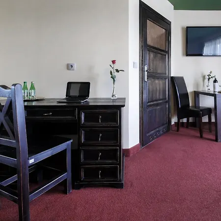Otel Kasztel