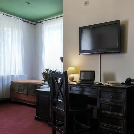 Otel Kasztel
