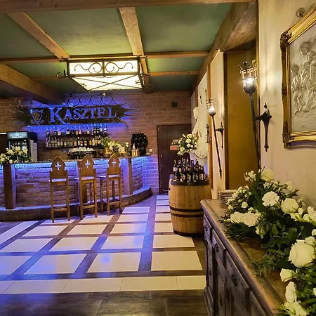 Kasztel Hotel Rzezawa