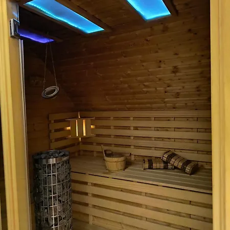 Hotel Kasztel Rzezawa