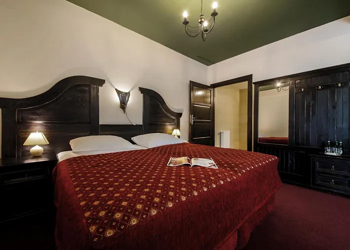 Hotel Kasztel Rzezawa