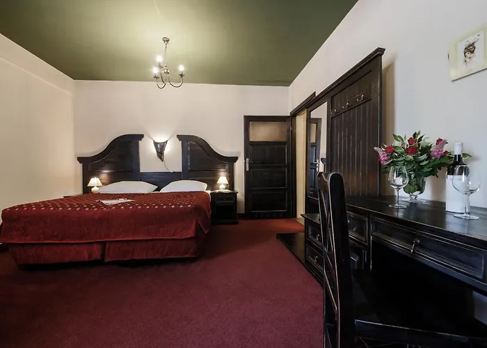 Kasztel Hotel Rzezawa