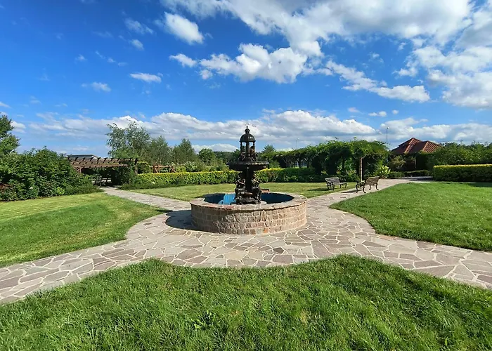 Otel Kasztel Rzezawa